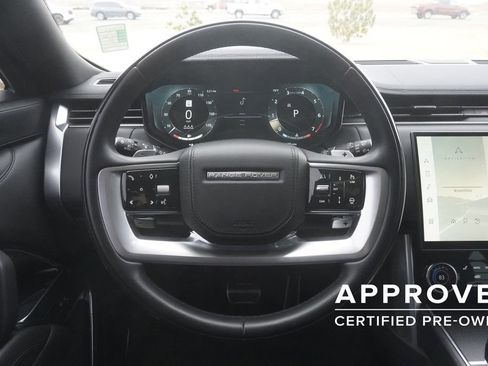 Used 2023 Land Rover Range Rover SE image 10