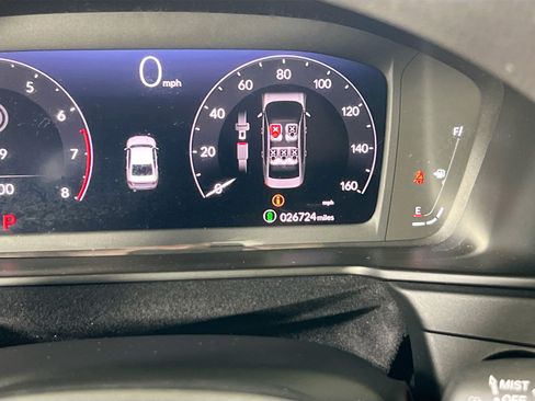 Used 2023 Honda Accord EX image 11