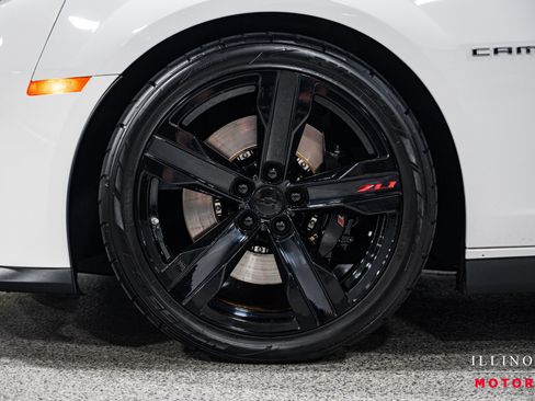 Used 2013 Chevrolet Camaro ZL1 image 9