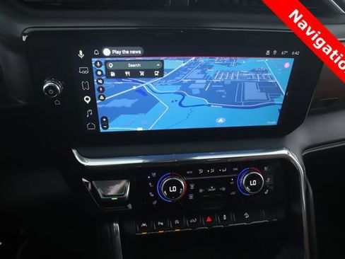 Used 2026 GMC Sierra 1500 Denali Ultimate AWD/4WD image 5