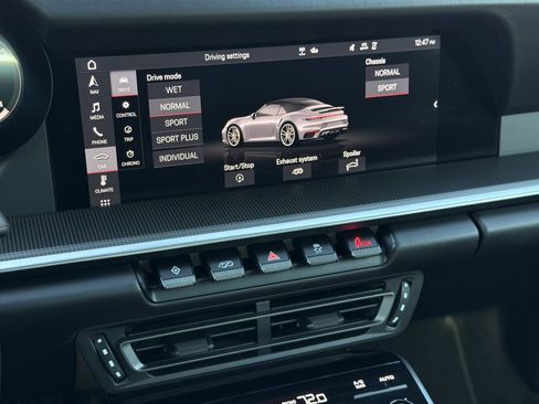 Certified 2021 Porsche 911 Turbo S image 21