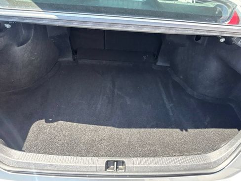 Used 2025 Toyota Camry SE FWD image 31