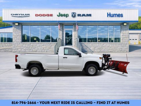 Used 2020 Chevrolet Silverado 1500 W/T w/ WT Value Package AWD/4WD image 2