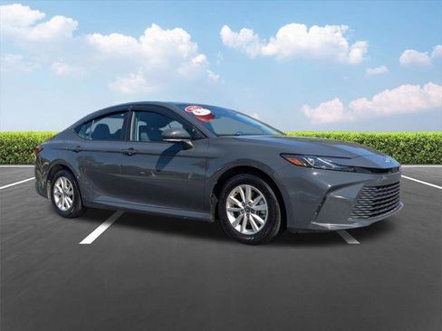 Certified 2025 Toyota Camry LE FWD image 2