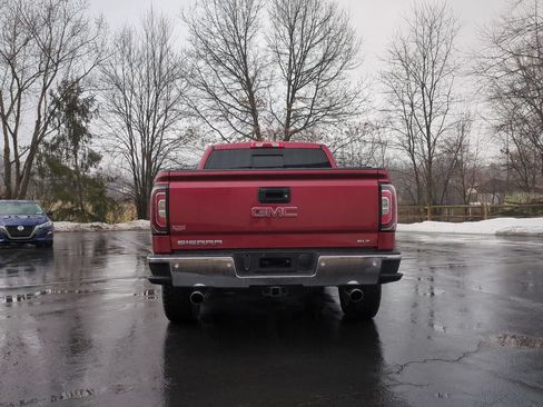 Used 2018 GMC Sierra 1500 SLT AWD/4WD image 6