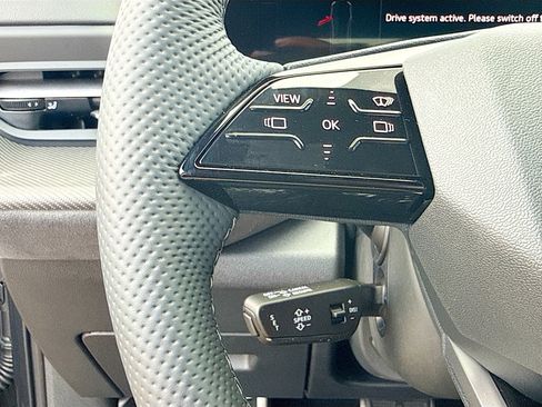 New 2025 Audi SQ5 Premium Plus image 36