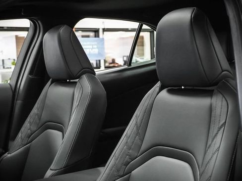 Certified 2025 Lexus UX 300h FWD w/ Accessory Package (Z2) image 10