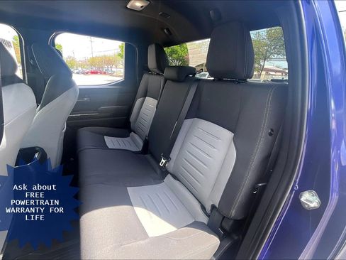Used 2025 Toyota Tacoma TRD Off-Road AWD/4WD image 30