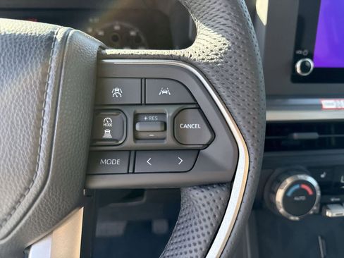 New 2025 Toyota Tacoma TRD Off-Road image 29