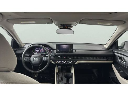 Used 2025 Honda Accord SE image 21