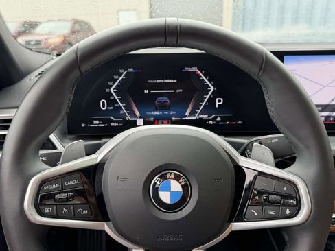 Used 2026 BMW 330i xDrive Sedan AWD/4WD image 35