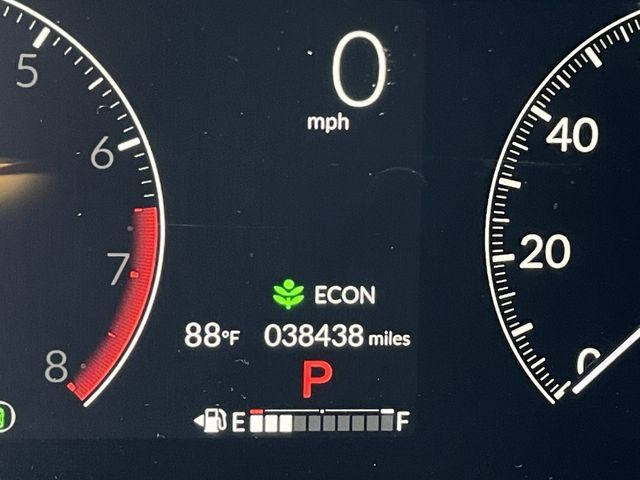 Used 2025 Honda Pilot Touring image 16
