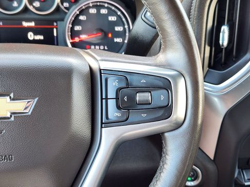 Used 2020 Chevrolet Silverado 1500 LT w/ Texas Edition image 32