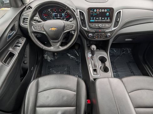 Used 2018 Chevrolet Equinox Premier FWD image 17
