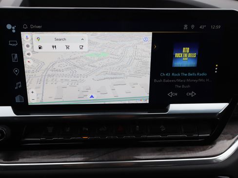 Used 2025 Chevrolet Silverado 2500 LTZ w/ LTZ Plus Package image 28