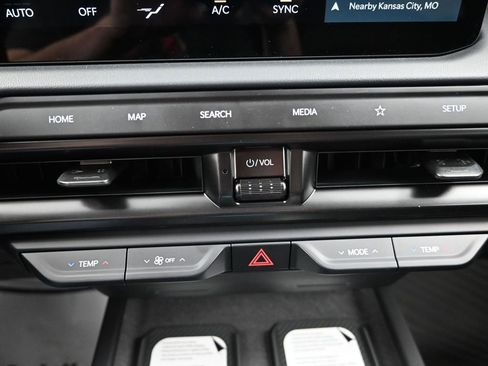 New 2027 Kia Telluride SX X-Line AWD/4WD image 24