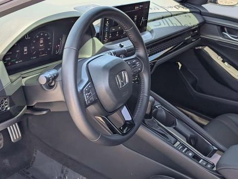 Used 2025 Honda Accord Sport image 14