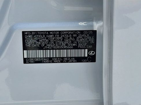 Used 2025 Lexus IS 350 F Sport RWD image 37