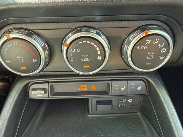 Used 2020 MAZDA MX-5 Miata RF Grand Touring RWD image 30