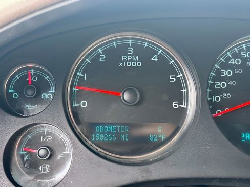 Used 2013 Chevrolet Silverado 1500 LTZ AWD/4WD image 22