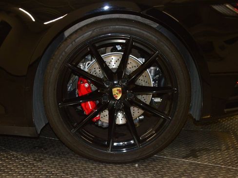 Certified 2024 Porsche 911 Carrera S RWD image 14