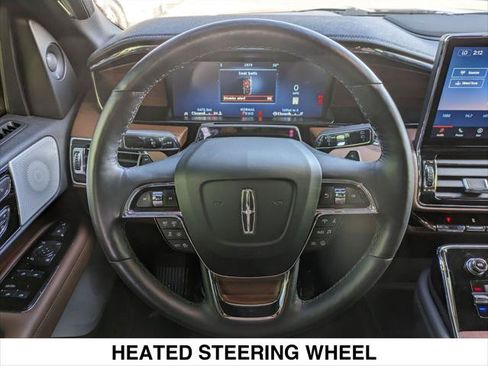 Used 2024 Lincoln Navigator Reserve AWD/4WD image 14