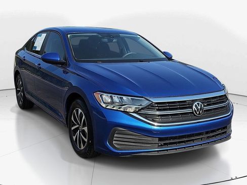 Used 2023 Volkswagen Jetta S FWD image 2