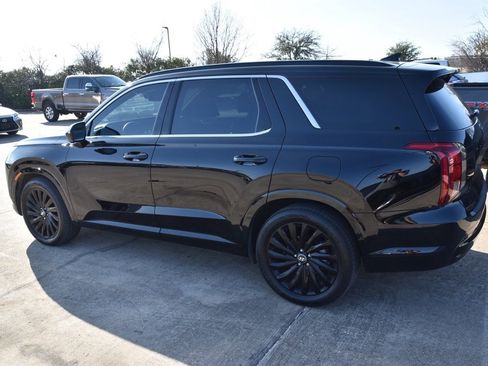 Used 2025 Hyundai Palisade Calligraphy image 9