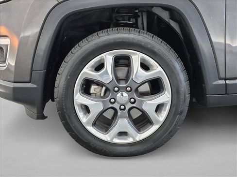 Used 2018 Jeep Compass Limited AWD/4WD image 26