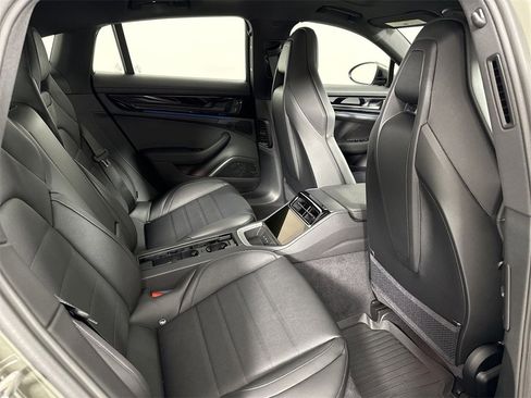 New 2026 Porsche Panamera 4 image 25