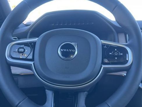New 2026 Volvo XC90 B5 Core image 11