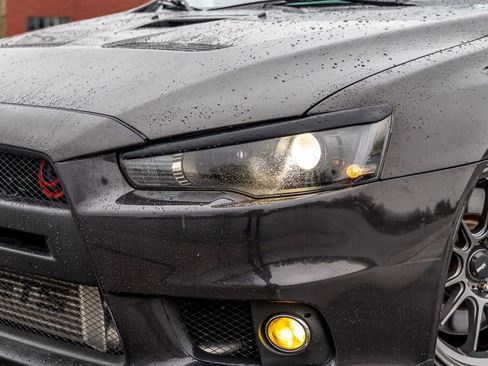 Used 2011 Mitsubishi Lancer Evolution GSR AWD/4WD image 4