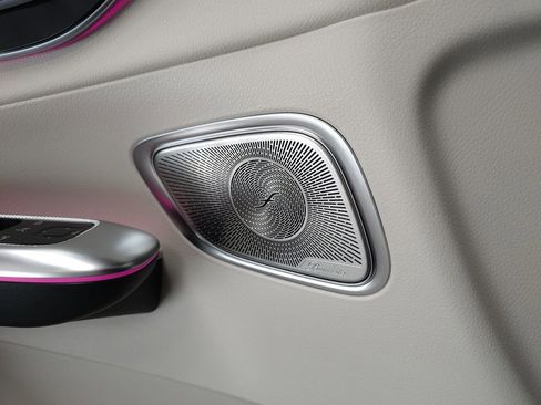 Certified 2026 Mercedes-Benz GLC 300 4MATIC image 7