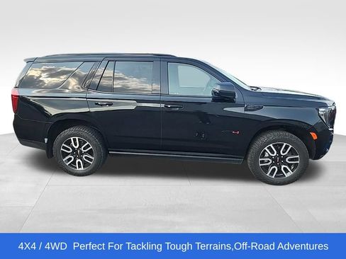 Used 2023 GMC Yukon AT4 w/ AT4 Premium Package AWD/4WD image 2