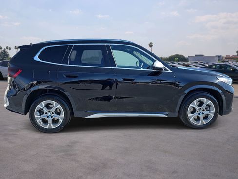 Certified 2023 BMW X1 xDrive28i AWD/4WD image 4