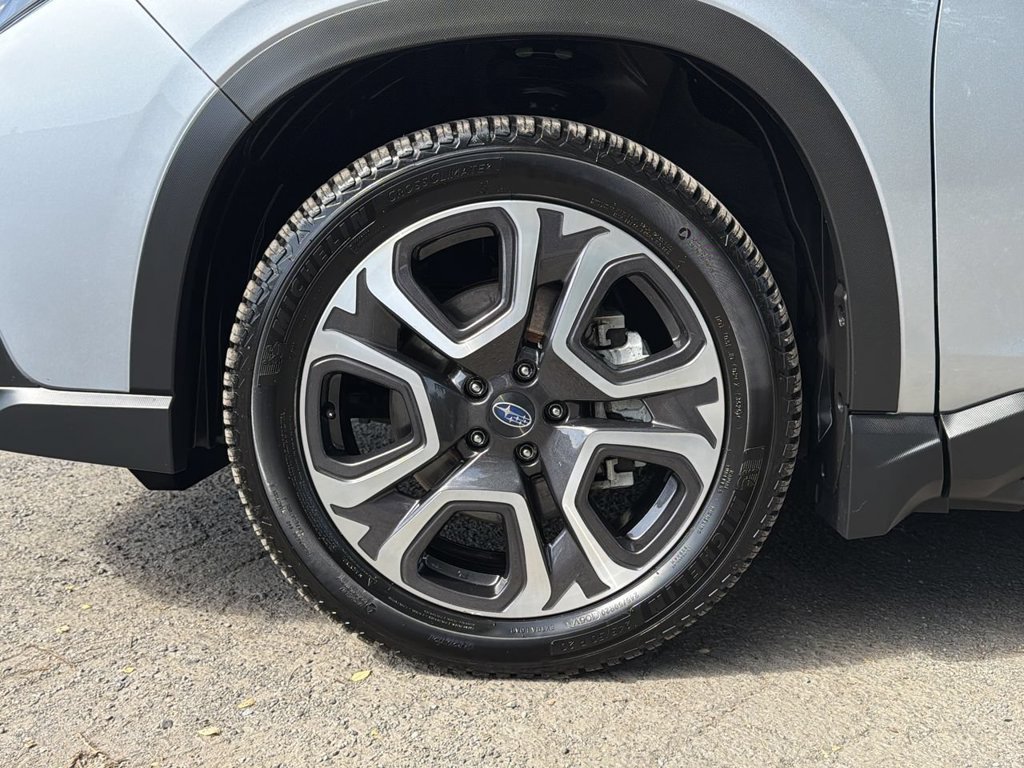 Used 2023 Subaru Ascent Limited AWD/4WD image 10