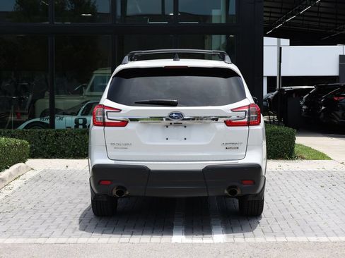 Used 2023 Subaru Ascent Touring AWD/4WD image 6