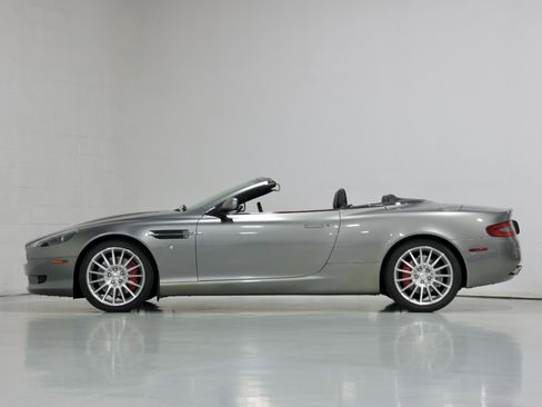 Used 2008 Aston Martin DB9 Volante RWD image 23