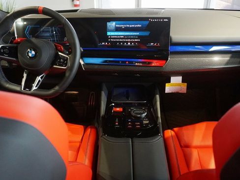 New 2026 BMW M5 Touring image 17