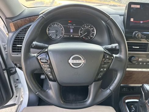 Used 2023 Nissan Armada SL image 22