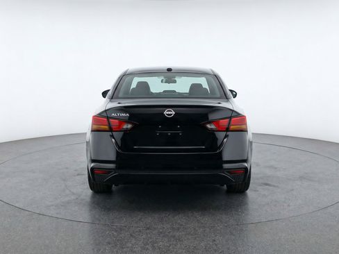 Used 2025 Nissan Altima 2.5 SV FWD image 7