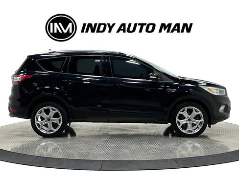 Used 2018 Ford Escape Titanium w/ Ford Safe & Smart Package image 3