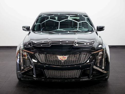 Used 2025 Cadillac CT5 V Blackwing image 2