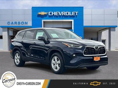 Used 2025 Toyota Highlander LE