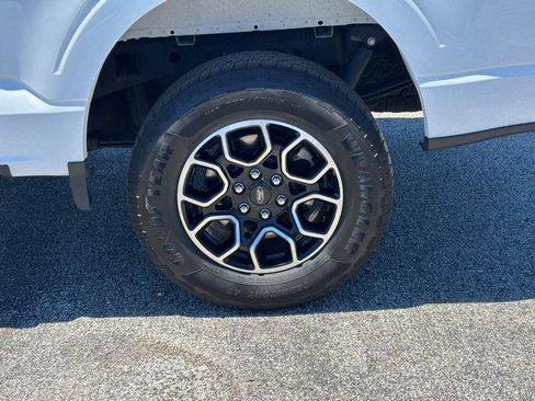 Used 2022 Ford F150 XLT w/ Equipment Group 302A High AWD/4WD image 9