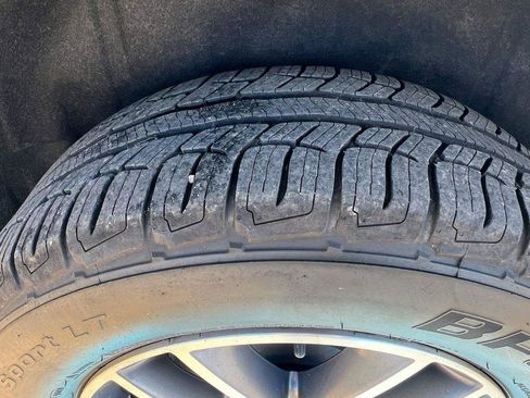 Used 2021 Jeep Grand Cherokee Limited w/ Luxury Group II image 8