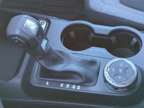 Used 2023 Ford Bronco 4-Door image 32