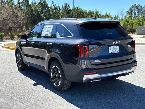 New 2026 Kia Sorento S FWD image 5