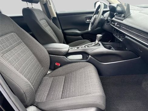 Used 2023 Honda HR-V LX image 18