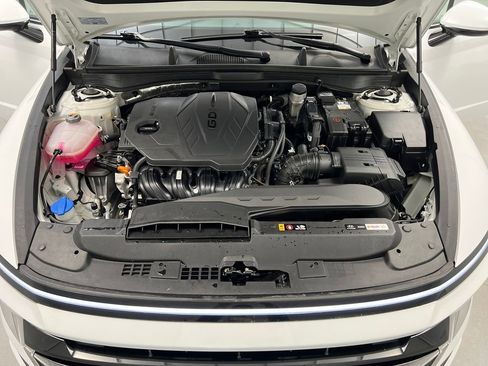 Used 2025 Hyundai Sonata SEL FWD image 60